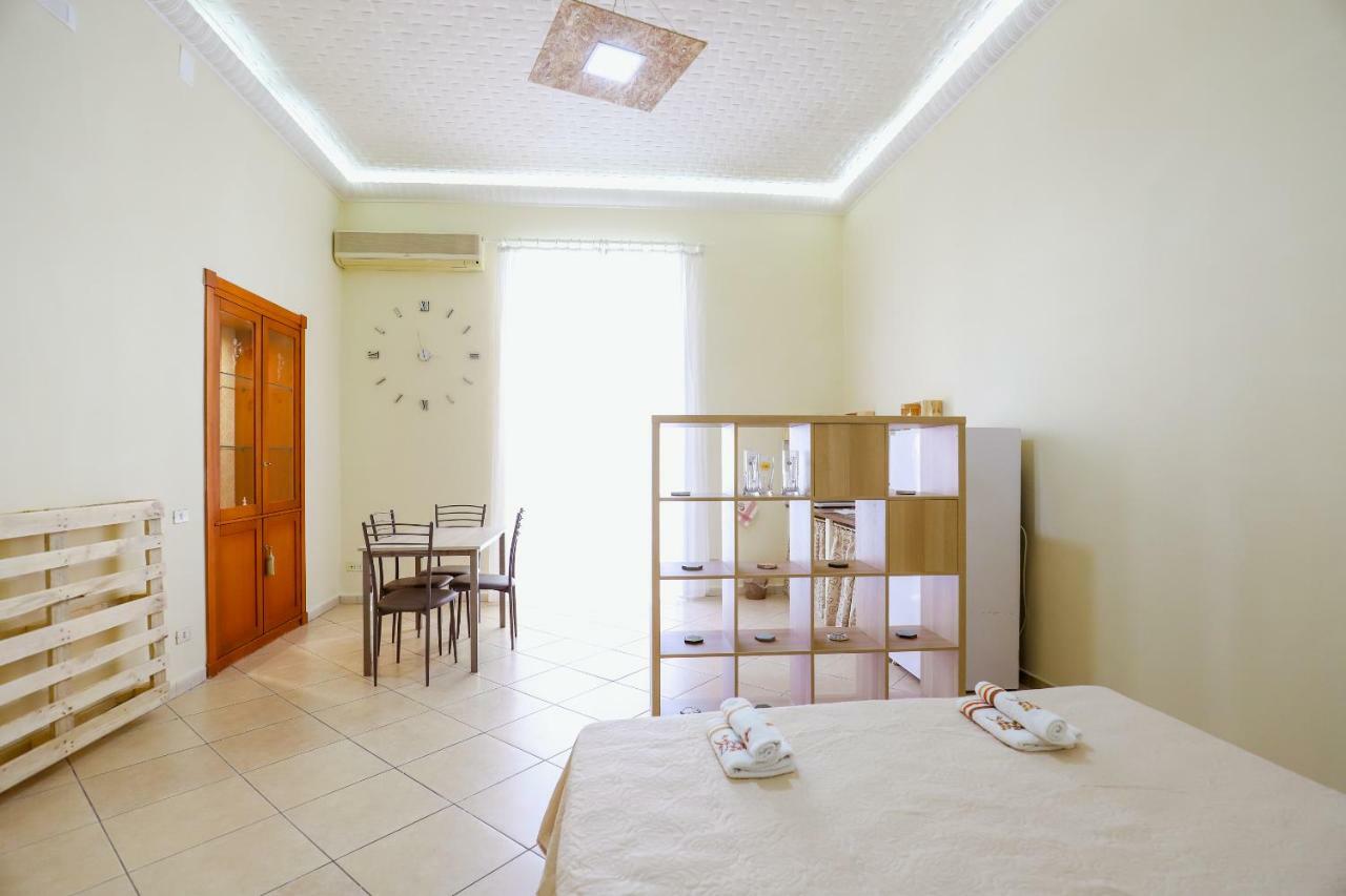 Napoli Centro Casa Annina Close To Toledo St Dış mekan fotoğraf